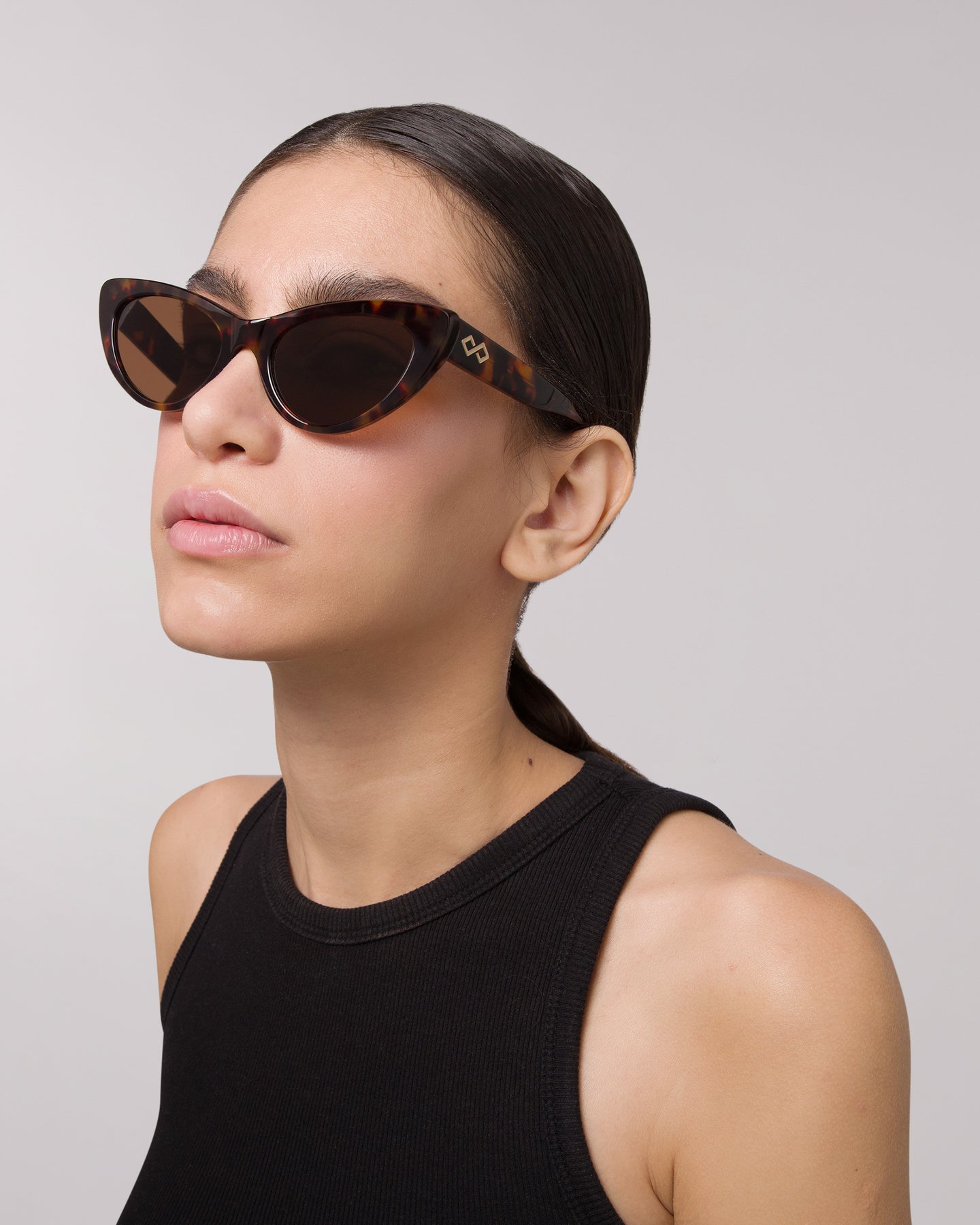 Shop Sienna Sunglasses in Tortoise Colour – Available Online in USA, UK, Canada & United Arab Emirates